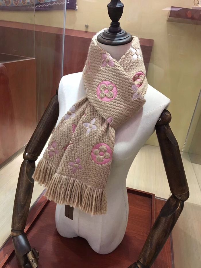 Louis Vuitton Scarf LV00156